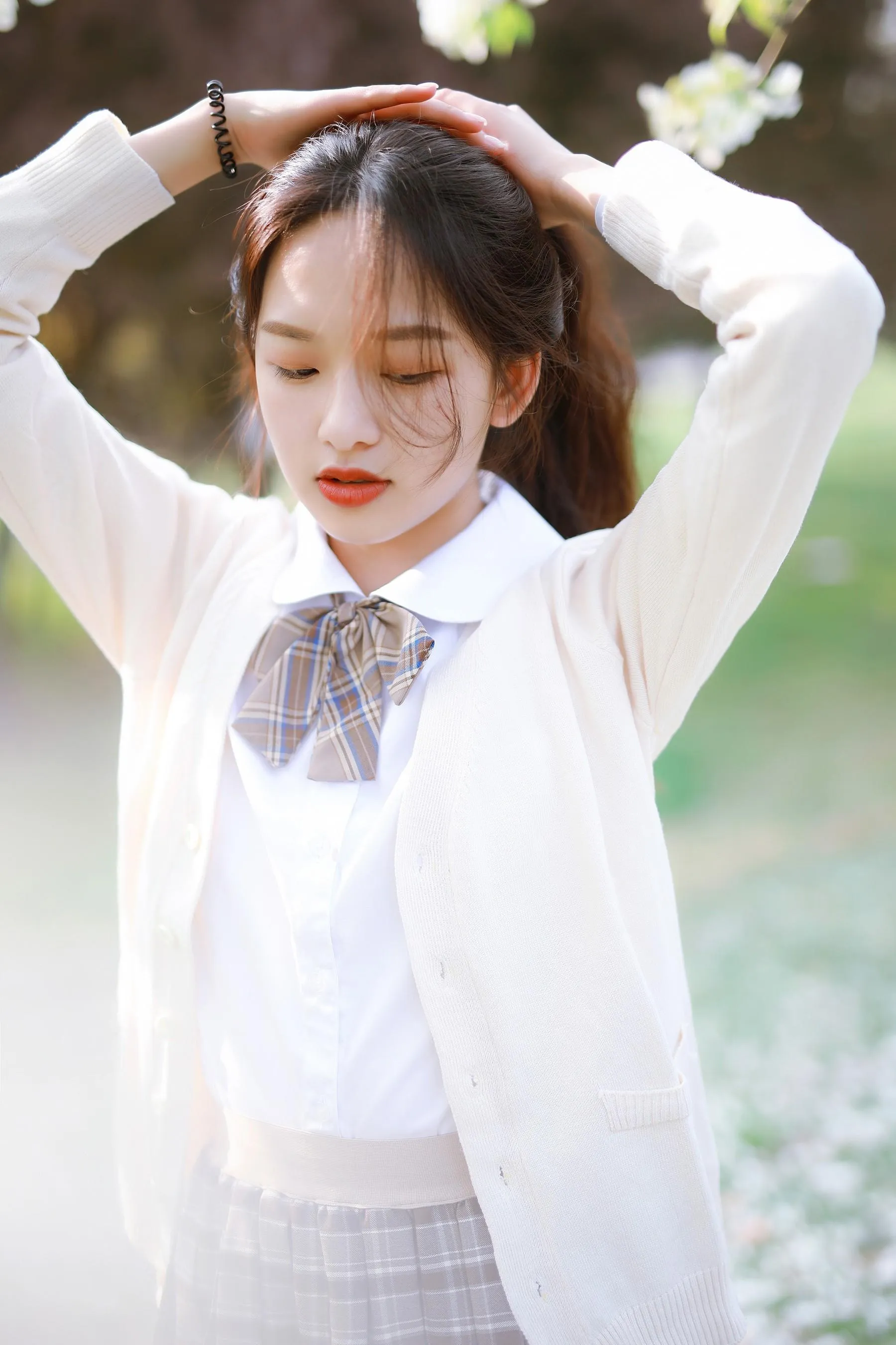 [艺图语] 2022.05.26 春来无事，只为花忙 赛心 [28P]插图1